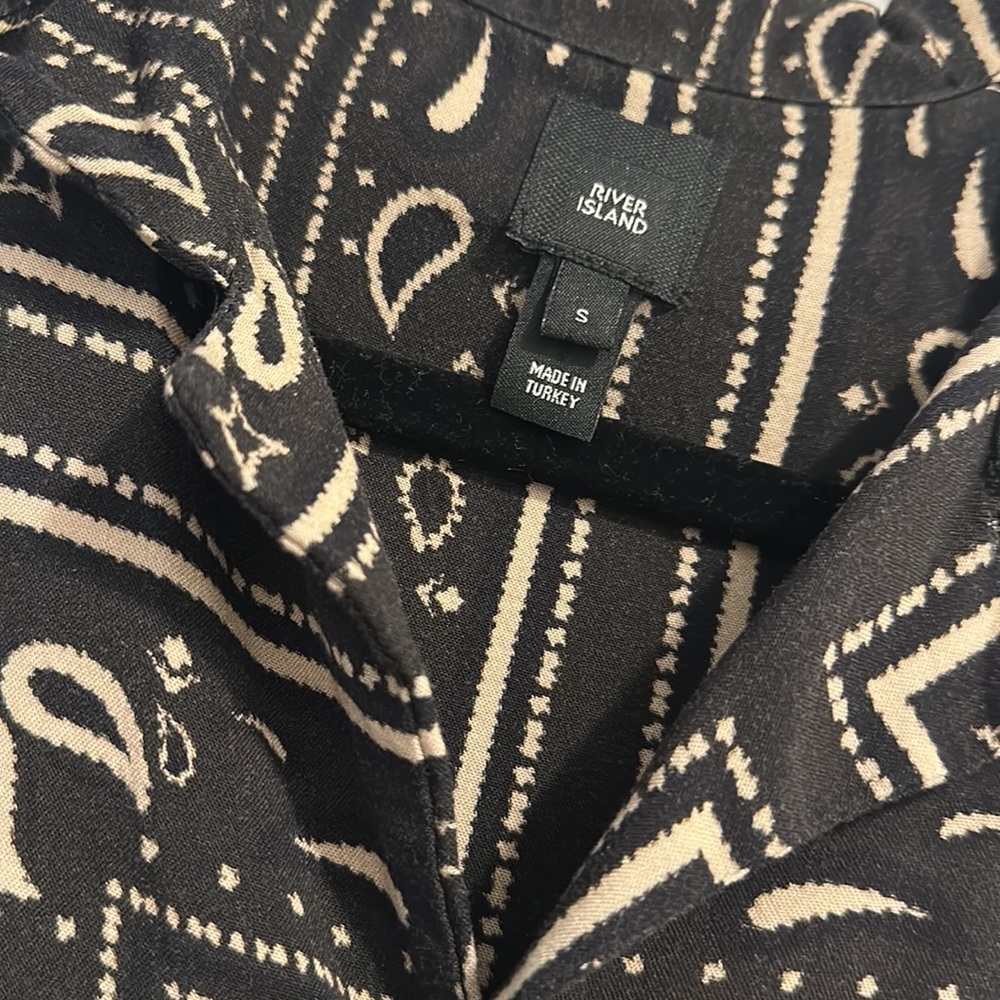 Turkish Button Down - Picture 3 of 5